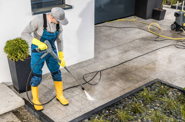 Why Choose Our Certified Pressure Washing Experts for Your Project Needs in Durant, IA?